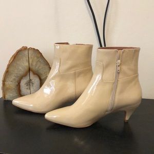 SOLD* Jeffrey Campbell Booties NWOT